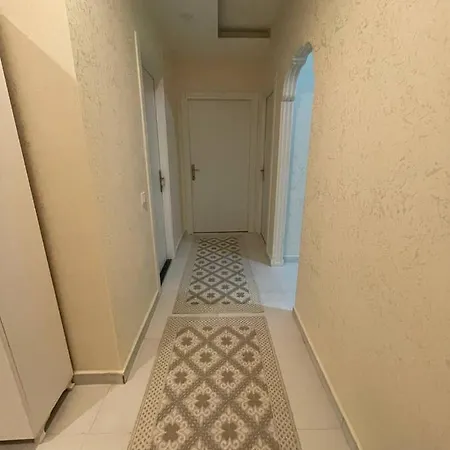 A Nice New In Center Apartmán